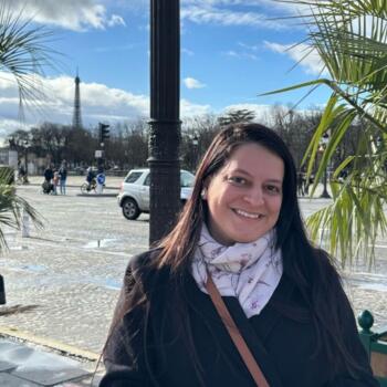 Babysitter in Paris: Flavia