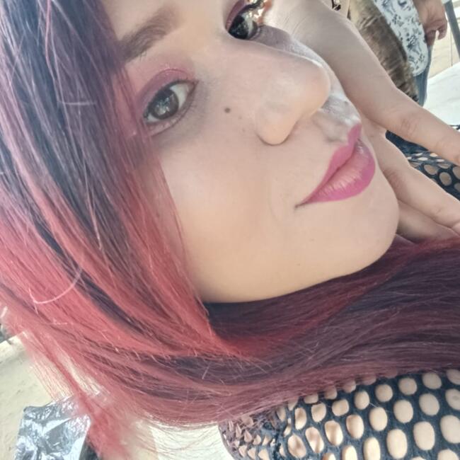 Baby-sitter in Santa Marta: Saray