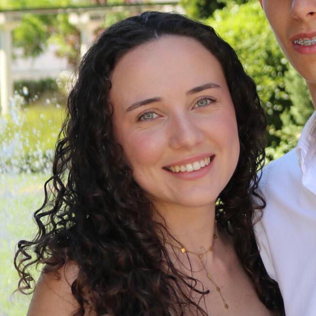 Babysitter in Terrujem: Alexandra