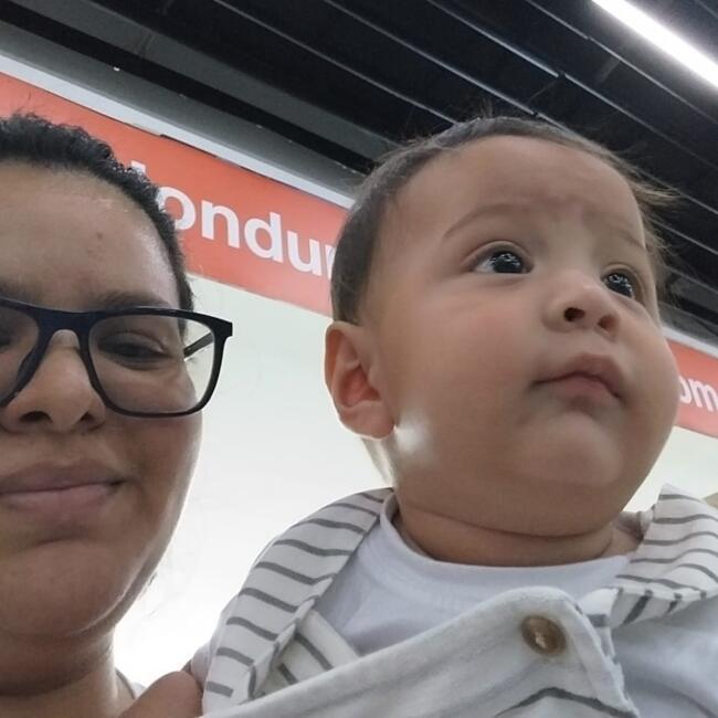 Babysitting job in San Pedro Sula: Paola