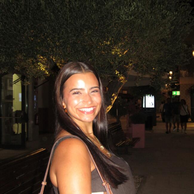 Babysitter in Guimarães: Catarina