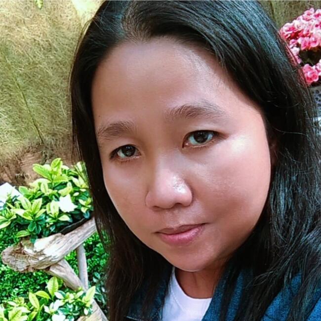 جليسة أطفال في دبي: Marites