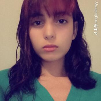 Babysitter in Aquiraz: Emily