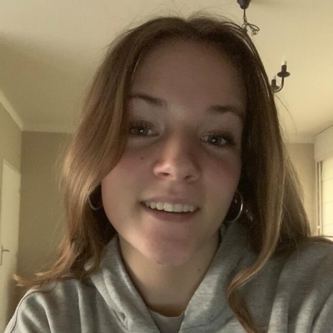 Babysitter in Turnhout: Leny