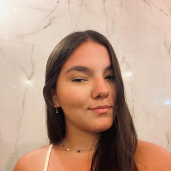 Babysitter in Andradina: Rafaela