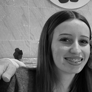 Babysitter in Nattages: Elina