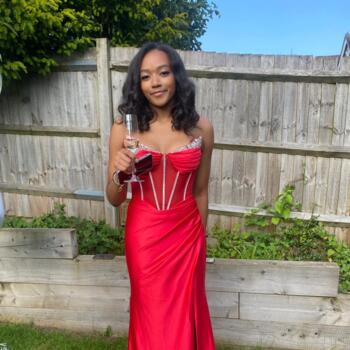 Babysitter London: Tori