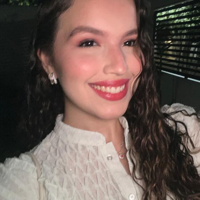 Babá em Sinop: Nicolly