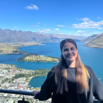 Babysitter in Brisbane: Georgia