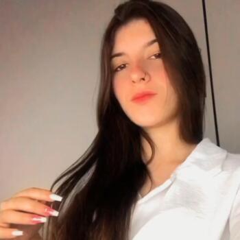 Babysitter in Brasília: Maria Eduarda