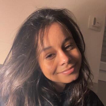 Baby-sitter Laval: Hafsa