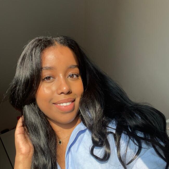 Babysitter in Antwerp: Amina