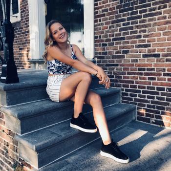 Oppas Hellevoetsluis: Britt