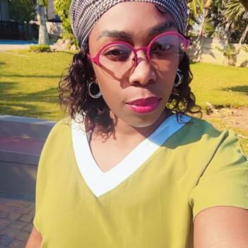 Nanny eMbalenhle: Sibongile
