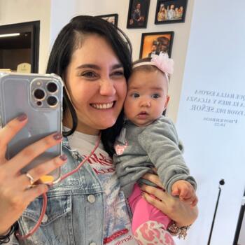 Δουλειά για babysitter στην περιοχή Chía: δουλειά φύλαξης παιδιών Monica