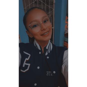 Niñera en Montecristi: Irene