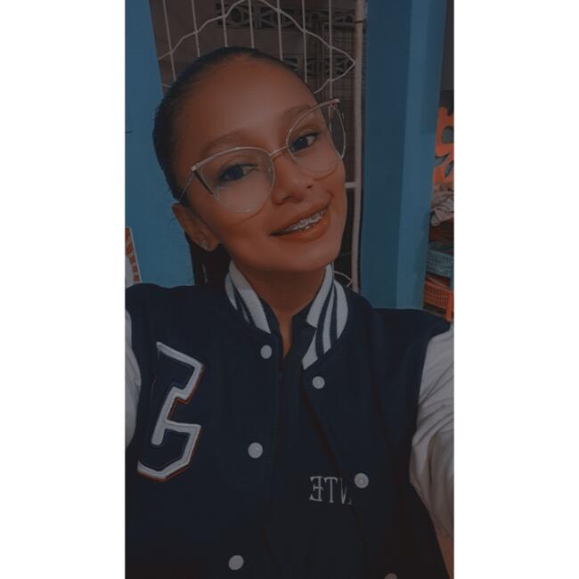 Niñera en Montecristi: Irene