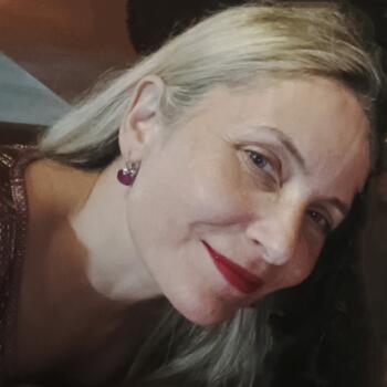 Babysitter στην περιοχή Αθήνα: Ίριδα