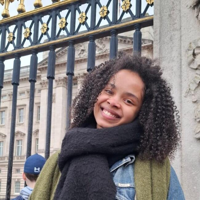 Babysitter in Suresnes: Marceline