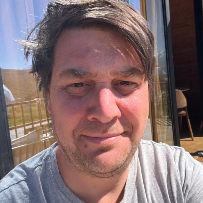 وظيفة جليسة أطفال في الصويرة: Nicolas