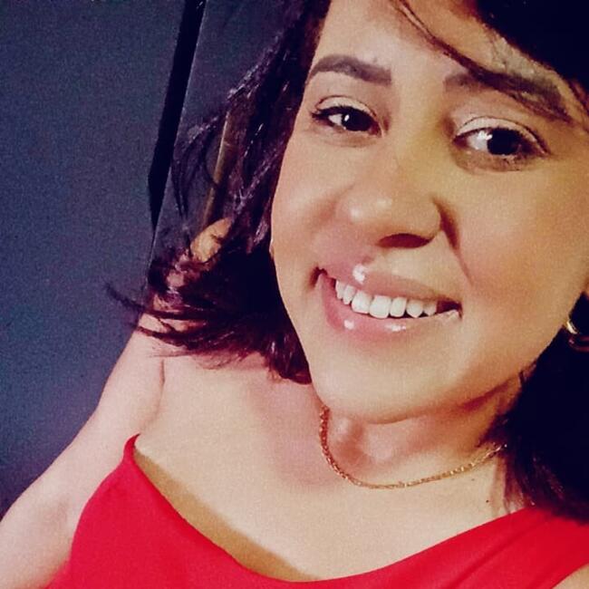 Babá em Navegantes: Ester