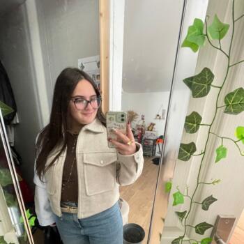 Babysitter in Segonzac: Ambre