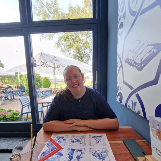 Babysitter in Zoetermeer: Julia