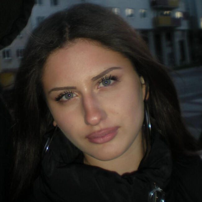 Babysitter in Rome: Greta
