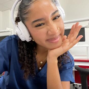 Babysitter in Kyrenia: Zainab