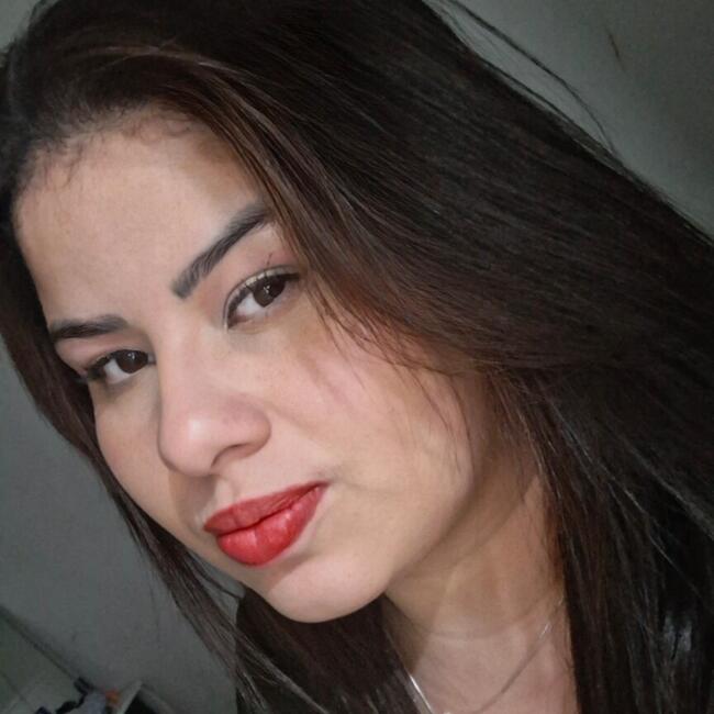 Babysitter in Suzano: Pamela clara rodrigues