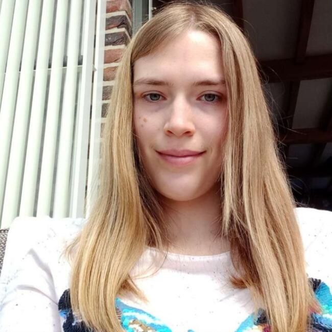 Babysitter in Oostende: Gwenny