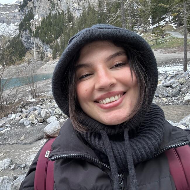 Babysitter in Villepinte: Thiziri