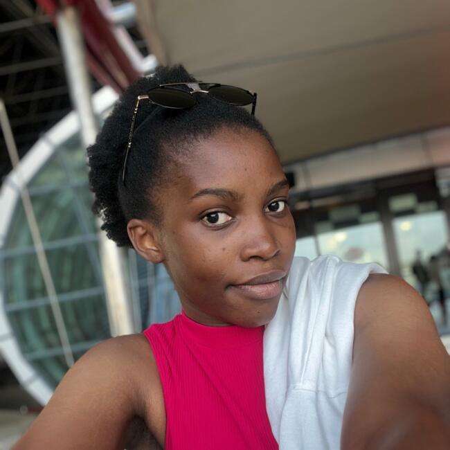 Babysitter in Abu Dhabi: Faith