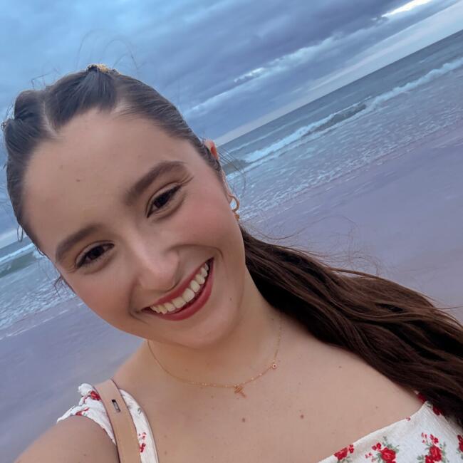 Babysitter in Gold Coast: Zali