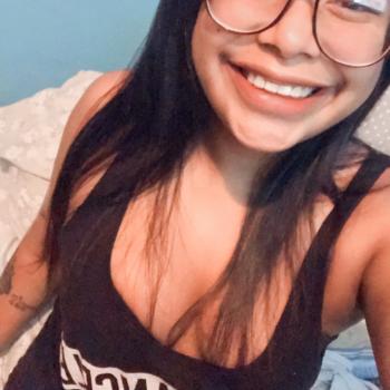 Babysitter in Santa Ana: Kerry