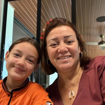 Babysitter in Pozos: Susan Jiménez Caballero