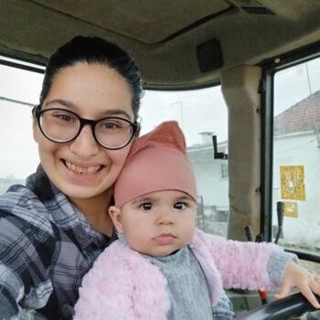 Babysitter in Santarém: Beatriz