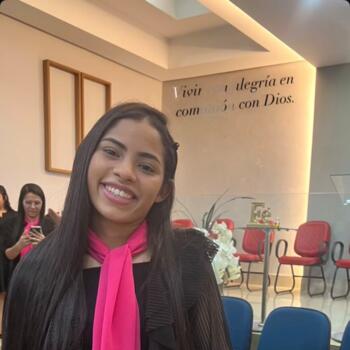 Babysitter Goiânia: Ruth