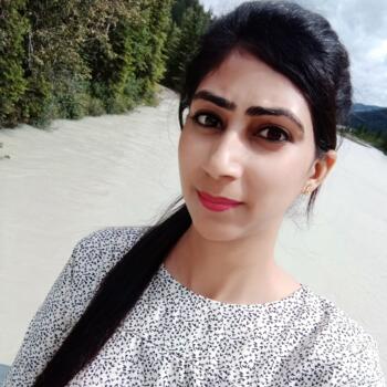 Nanny in Calgary: Harpreet