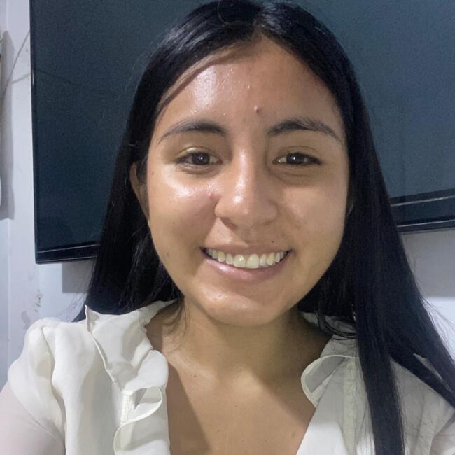 Niñera en Villa: Carla Sarai