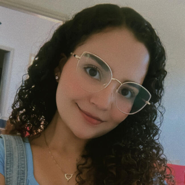 Babysitter in Natal: Gabriela