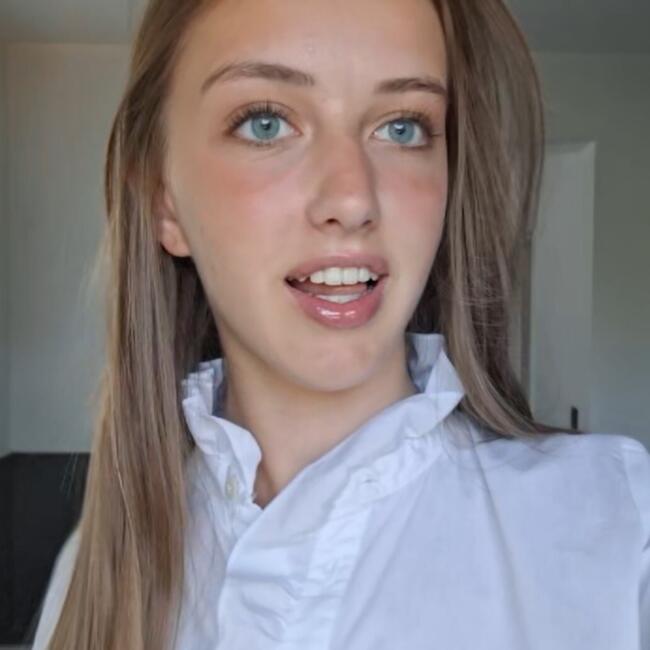 Babysitter in Deerlijk: Manon