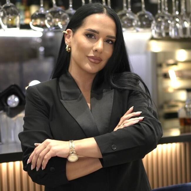 Babysitting job in Floreşti (Județul Cluj): Adriana