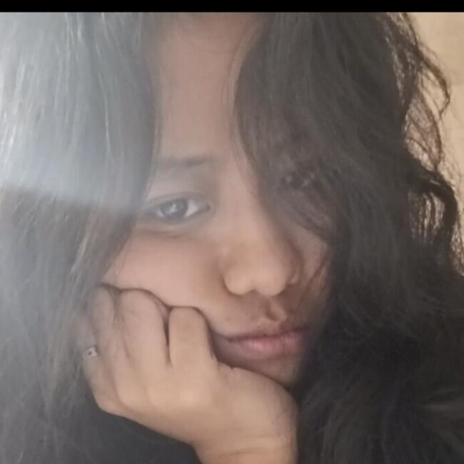 Babysitter in Singapore: Elnira