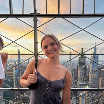 Babysitter in Saint Paul: Ahna