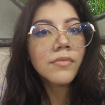 Babá em Campinas: Jade