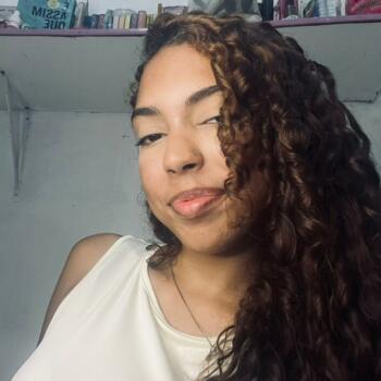 Família Camaragibe: Elizabeth