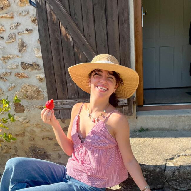 Babysitter in Saint-Augustin: Clara