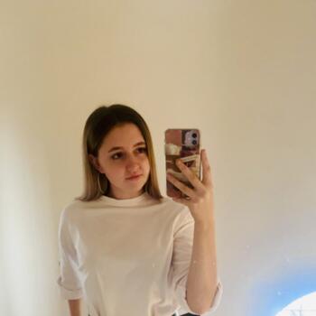 Babysitter in Birmingham: Amie