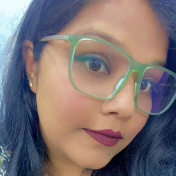 बेबीसिटर बंगलौर: Karen